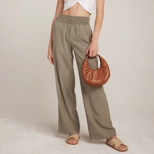 Bella Dahl Smocked Waist Pant in Soft Army